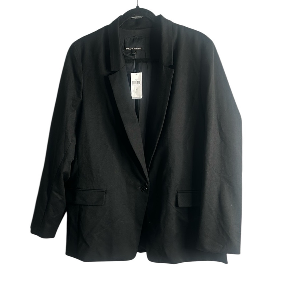 Banana Republic Black Blazer  single button size 18 new preppy classic office